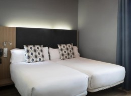 Petit Palace Plaza del Carmen