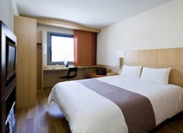 IBIS SHEPHERDS BUSH